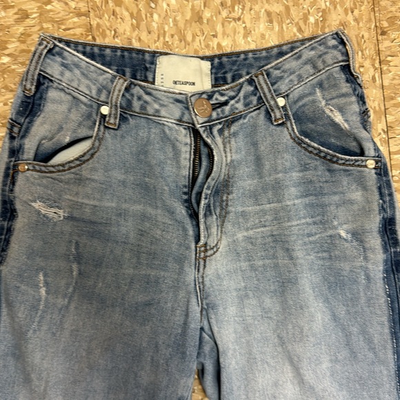 One Teaspoon Heavily Distressed Jeans - Picture 2 of 5